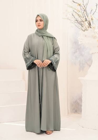 women Abaya